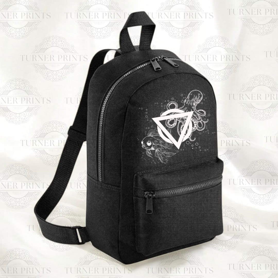 7lt Black Backpacks